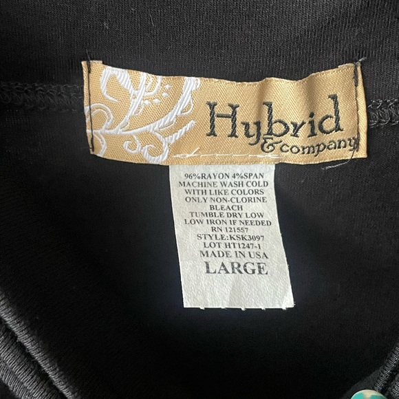 Hybrid & Company Classic Black Maxi Skirt - Picture 2 of 6